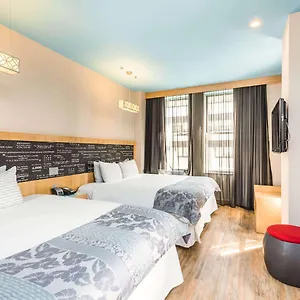 Tryp By Wyndham Times Square - Midtown **** New York